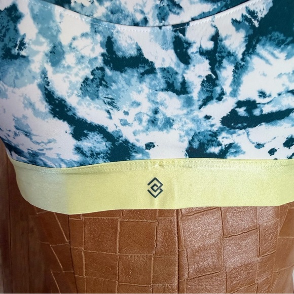 ThirdLove Kinetic High-Impact Adjustable Splash Print Sports Bra - Picture 3 of 4